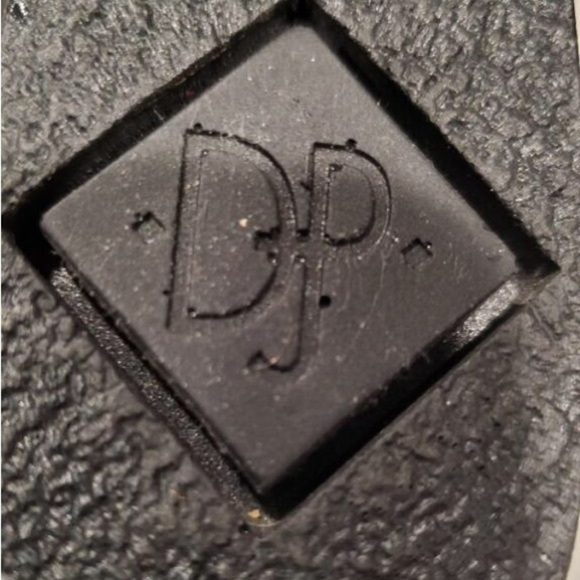 Donald Pliner NWOT Sz. 8 1/2 slide on leather wedge mule - Picture 9 of 10